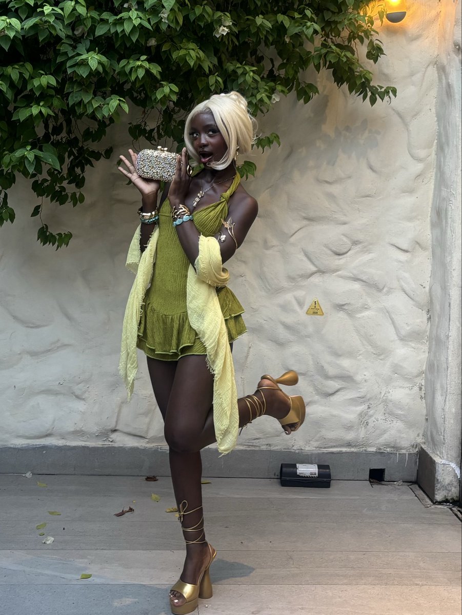 lotoscuffs_'s tweet image. She was a fairy 🧚