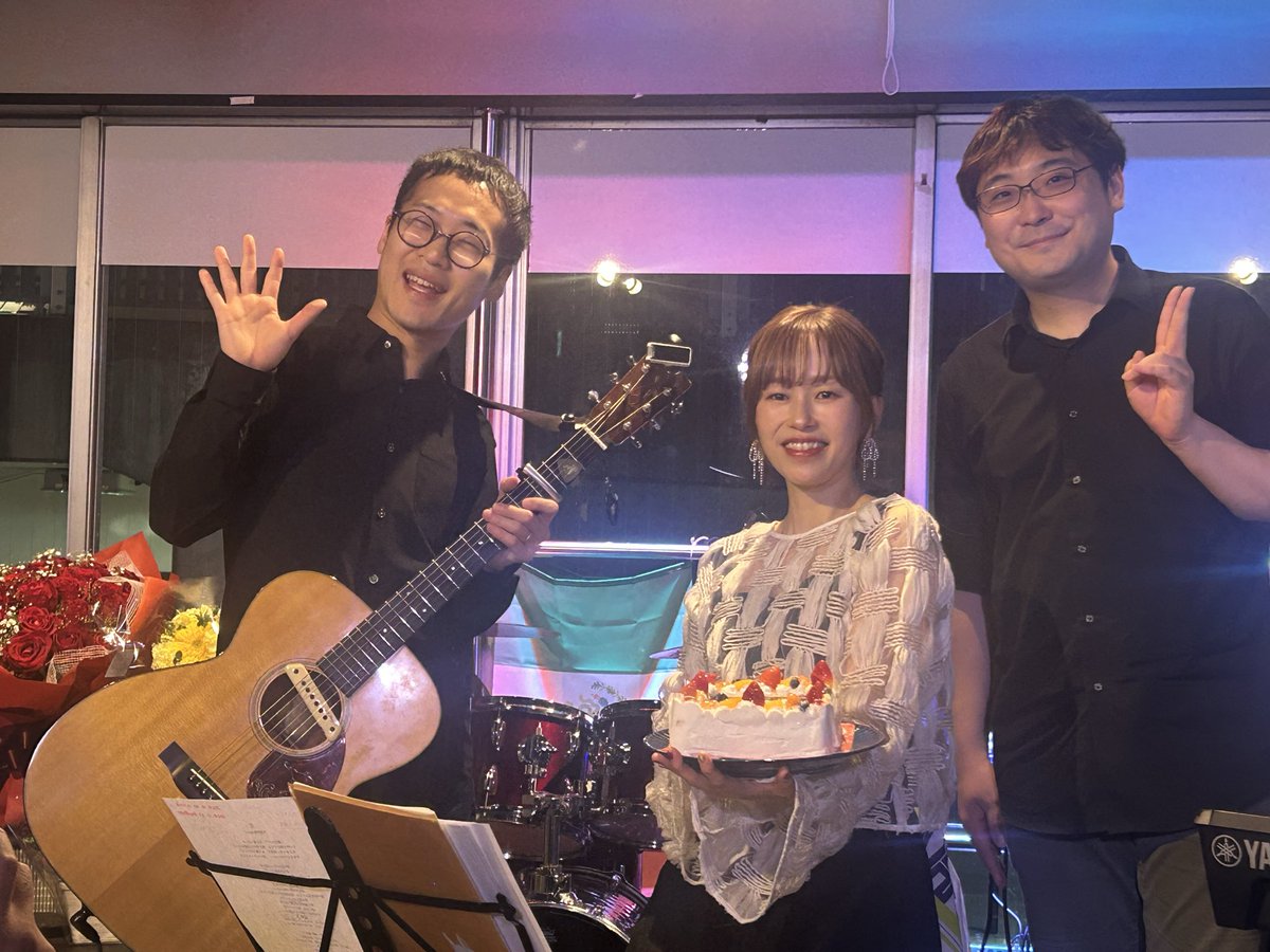 chiho♥プロフご覧下さい♪♪ 🖤