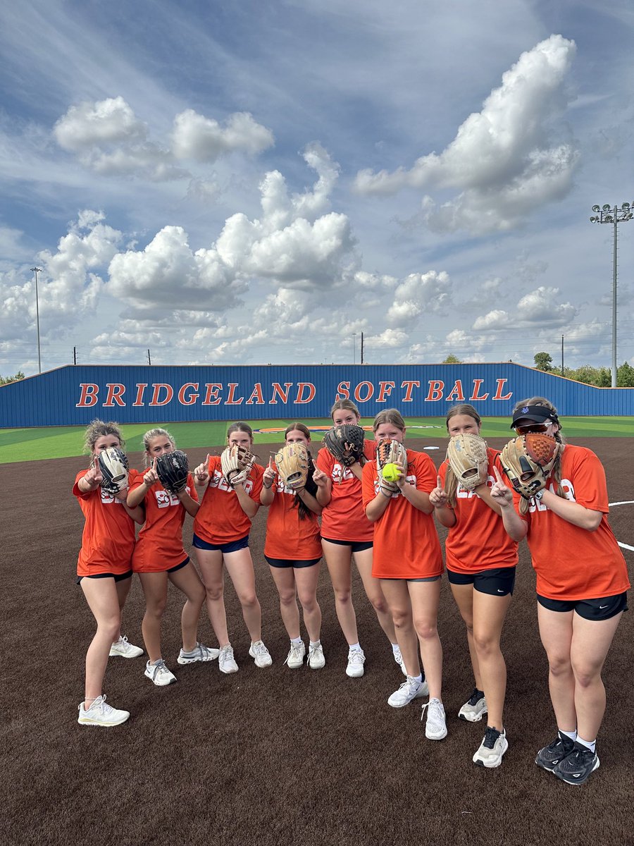 Bridgeland Softball tweet media