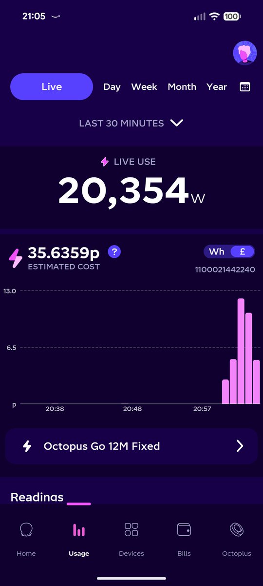 LEICAPUP's tweet photo. @OctopusEnergy Zero electricity all day and then the clock reaches 2100 and everything on 🤣👍 https://t.co/ysWD80B2OO
