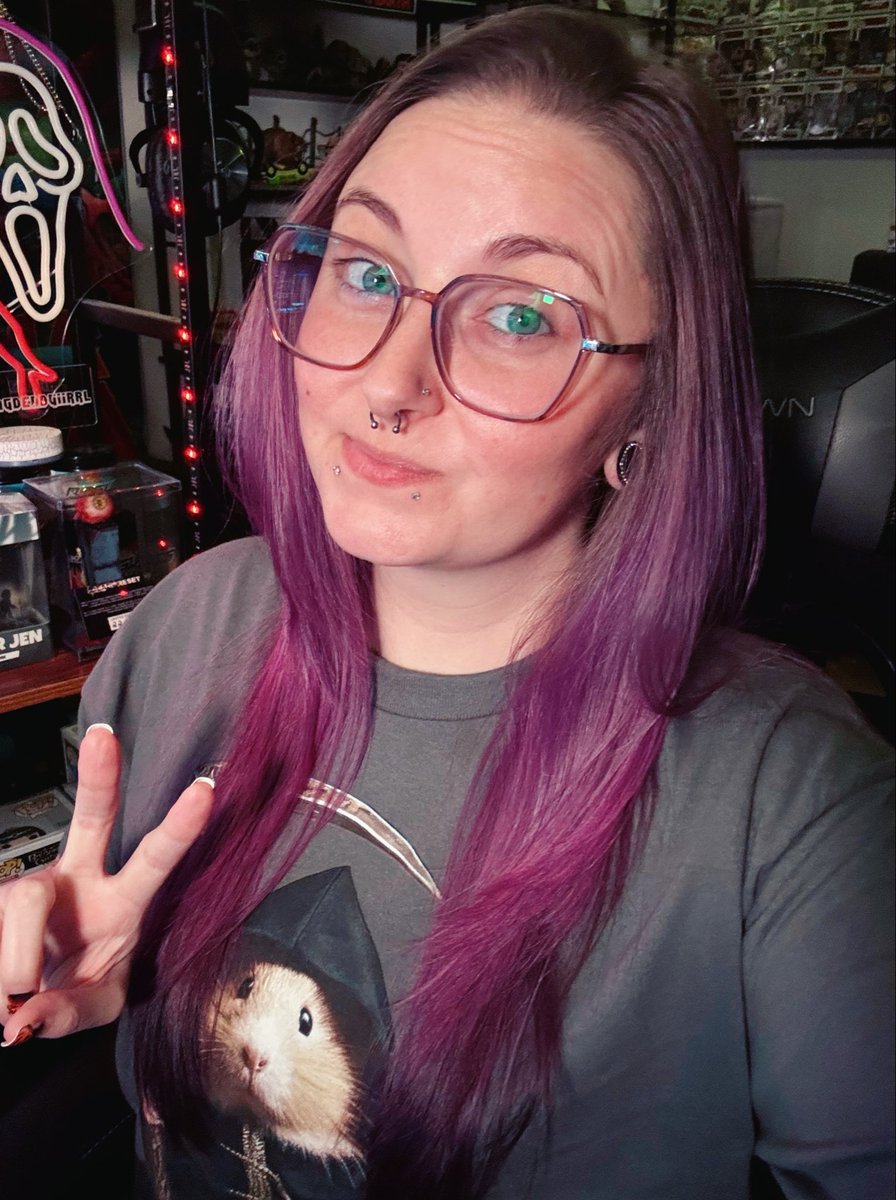 ‼️LIVE NOW‼️

Will I finish Silent Hill F?!
Come hang, laugh, or sit back and watch all the chaos! 

twitch.tv/livzombi