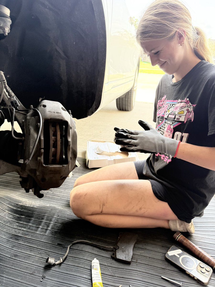 JadeNeal2026 tweet media