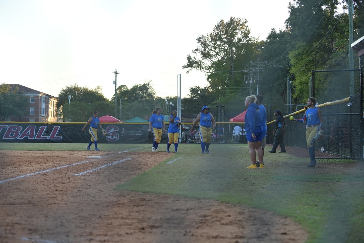 coachK_AUSB's tweet image. Allen University softball action shots....
@ccprospects23 @auyellowjackets @HbcuepCamps @HBCUSoftball @commit2HBCU @HBCUSports1 @MSPtakeover @PlayersAlliance @SoftballDown @dkrebs_2025 @SCStateAthletic @scstatesb