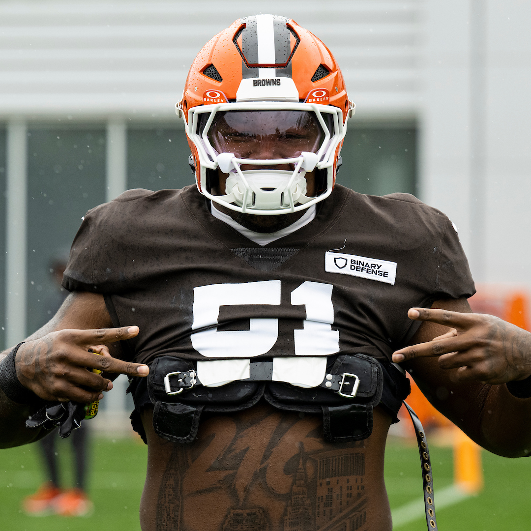 .@MichaelHallJr_'s Cleveland skyline tattoo goes hard 🔥
officially back in the mix this week for his first action of the season 🙌