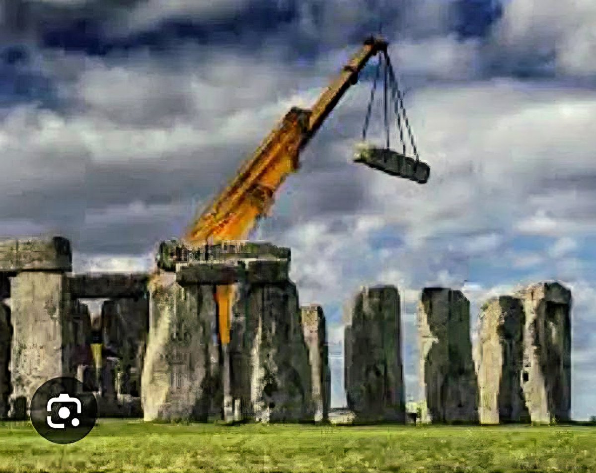militaryhistori's tweet image. Staff at Stonehenge preparing to move the stones back one hour this weekend.....😉😊