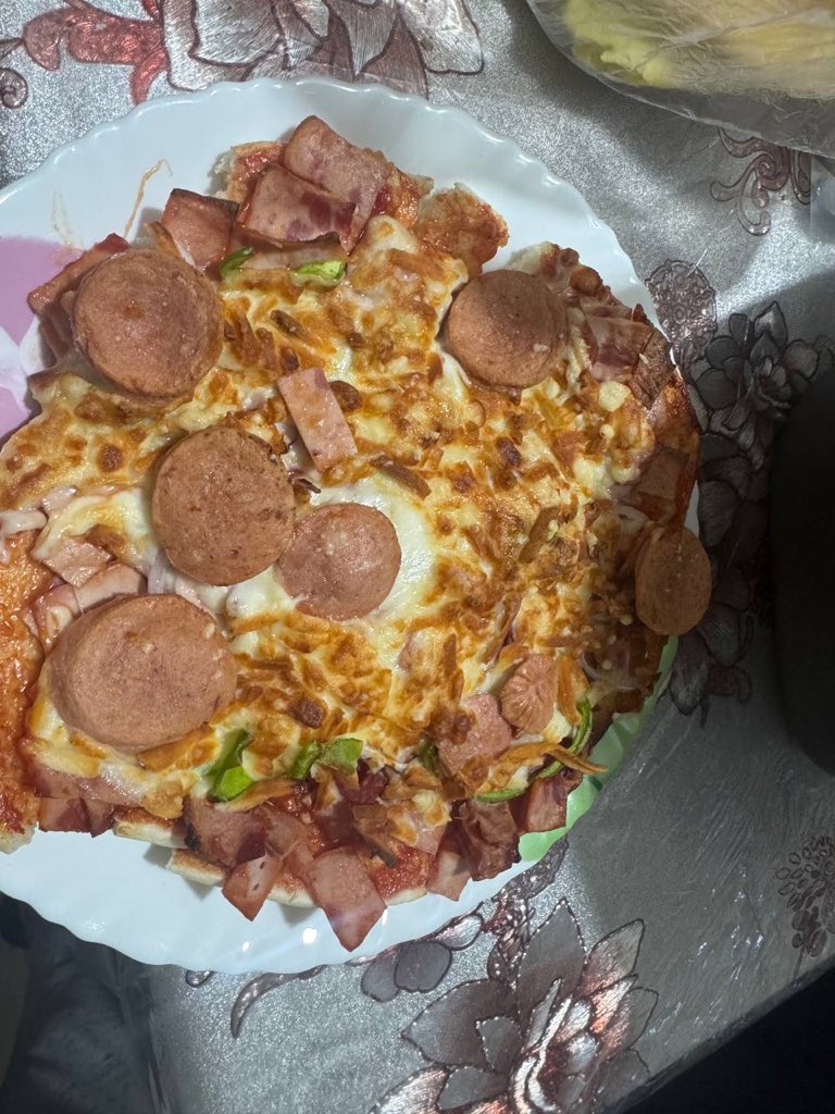 pasokh80's tweet image. my latest Full-Stack Pizza
project!
Every component is optimized from C++ efficient dough structure to the ML-optimized topping distribution. The server (oven) management was flawless.
#FullStackDeveloper #PizzaTech
#Cplusplus #MLOps