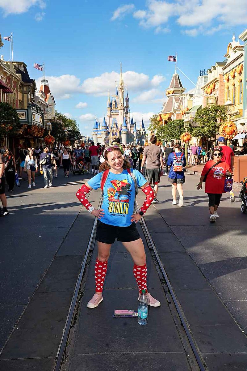 StephMaltzDC's tweet photo. Time for #MNSSHP #BooToYou https://t.co/bexOmVYjRh