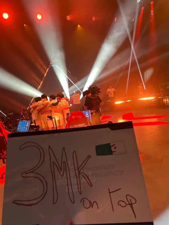 VADA 🇩🇿 tweet media