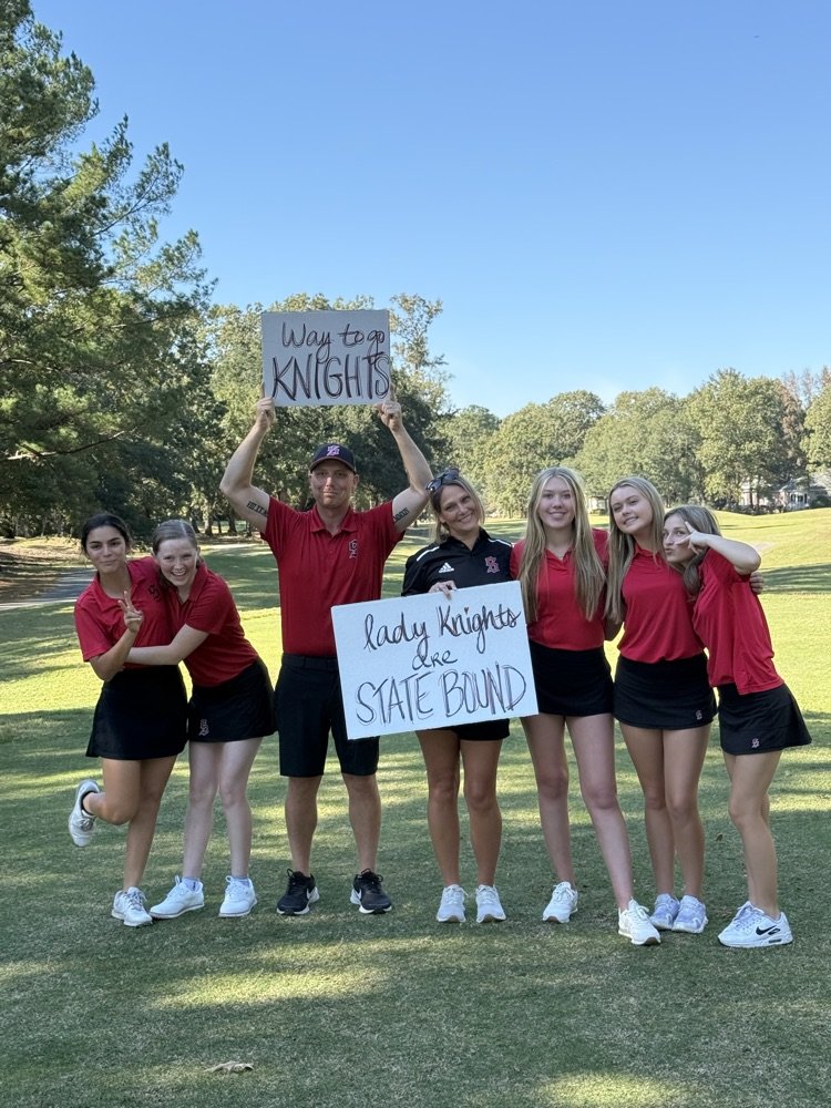 Great send off for our Girls Golf team as they head to State!