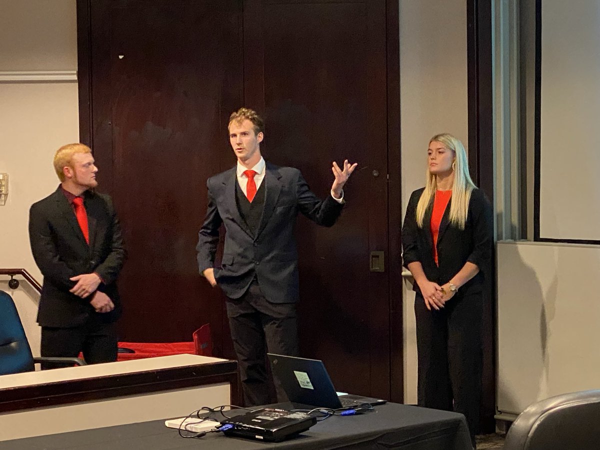 FSUCMPROF's tweet image. Commercial team (Red Rock) presentation. They did a great job answering questions and responding to the challenges the judges threw at them. A twist this year, the judges asked for a resubmission at 6:30pm this evening of their estimate.