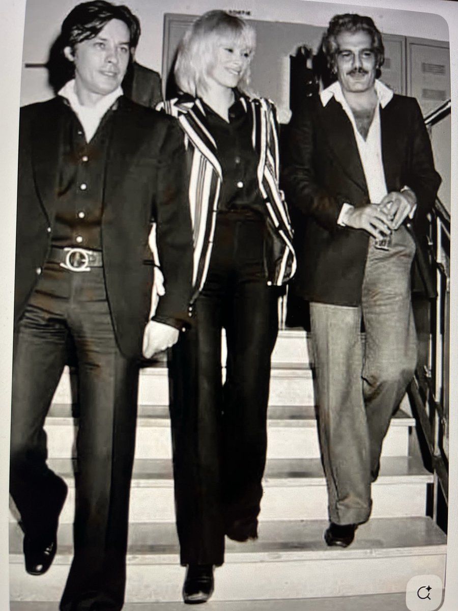 Mikronous (@mikronous) on Twitter photo Alain Delon, Mireille Dark,Omar Sharif.
Ταξίδια μαζί κάναμε, πρώτης σειράς δεν ήταν και οι νεότεροι το πιθανότερο δεν τους ξέρουν.
Ωραίοι όμως ήταν! Alain Delon, Mireille Dark,Omar Sharif.
Ταξίδια μαζί κάναμε, πρώτης σειράς δεν ήταν και οι νεότεροι το πιθανότερο δεν τους ξέρουν.
Ωραίοι όμως ήταν!