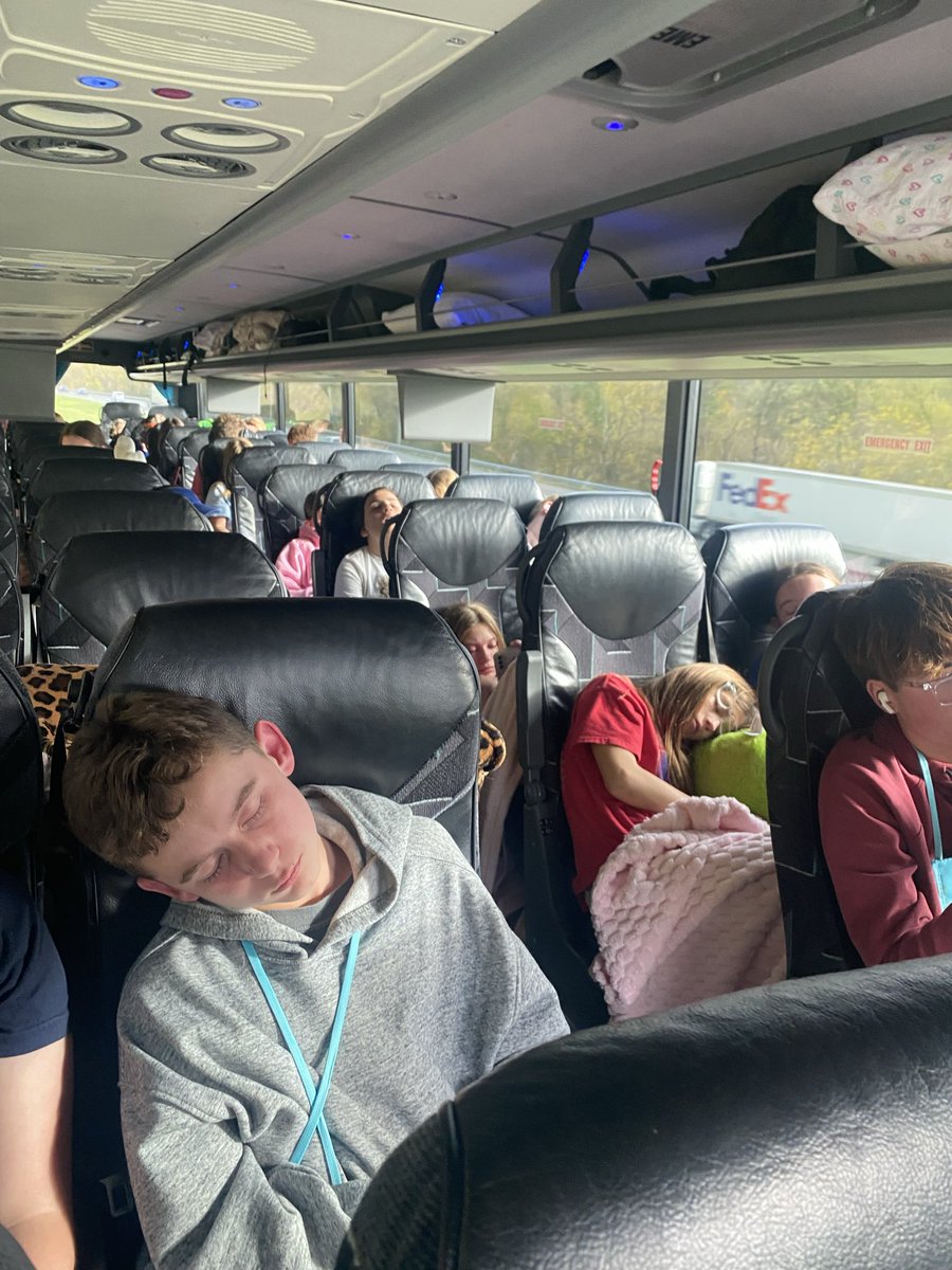 Bunsold DC Trip tweet media