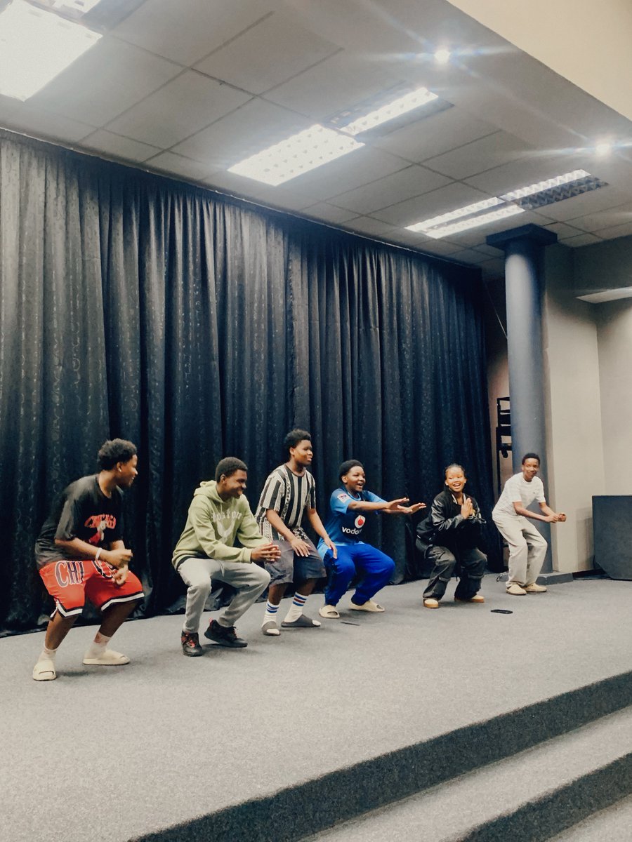 YoungAtHRM's tweet photo. Celebrating a fantastic time at our Friday Youth service! Here's a look back at all the fun we shared together!🌟 #YouthServiceRecap #incorruptible #incorruptibleyouth #week #fellowship #favouriteday #youth #teens #Jesus #christianity #Christ #God https://t.co/kRKUs8j3CE