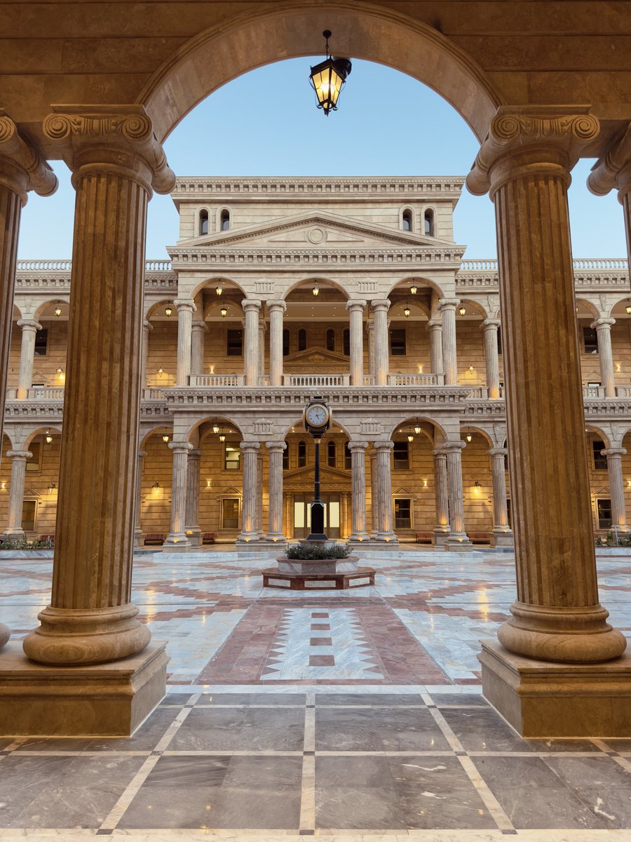 البَصْرِي tweet media