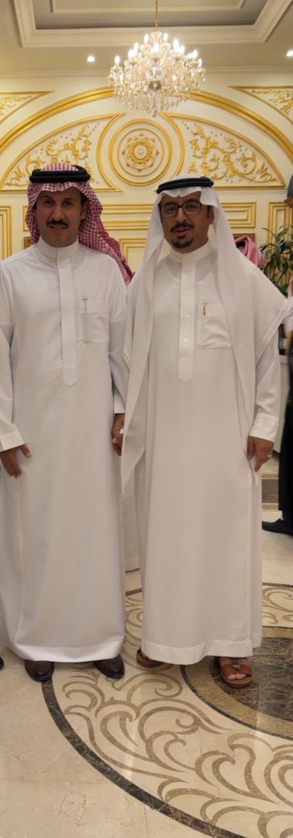 1Alassi's tweet photo. أنا سعيد جداً هذا المساء أن ألتقي بهذا الشخص الجميل والمميز @sai7org يعجز اللسان عن وصفه، فحضوره يسبق حديثه، وأخلاقه تسبق اسمه. https://t.co/r16FCkVgfL