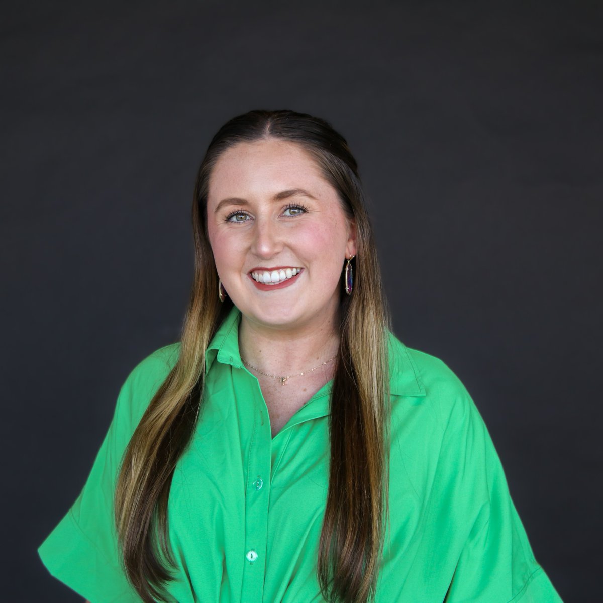 OnMessageInc's tweet image. Jade Hawkins started doing social media for others in college and has never looked back, jumping from campaign to campaign before landing for the long haul at OnMessage in 2022. Raised on Cajun culture, she has perfected cooking a golden roux but is still working on her Zydeco…