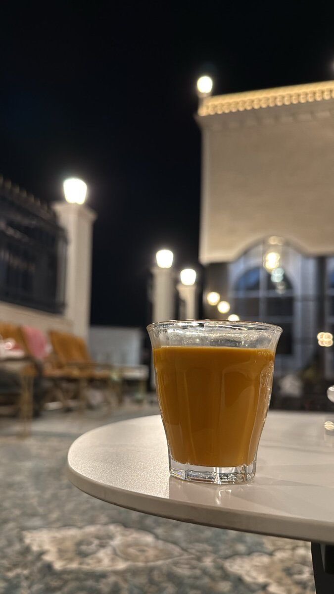 مساء الخير إما بعد

عن كل دربٍ عليه النفس أماره
تردنا شيمة الشيبان ولحاها .