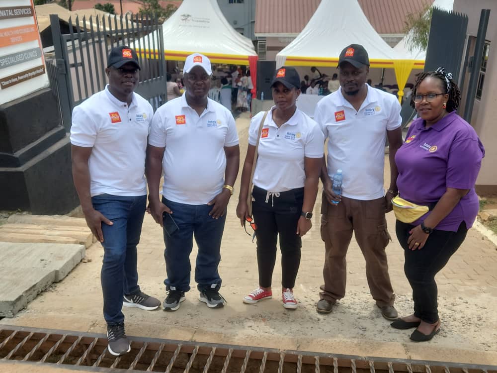 Today reminds us, it's everyone's responsibility to eradicate polio out of Uganda. This hasn't left out members of Rotary Club Of Kitende in attendance