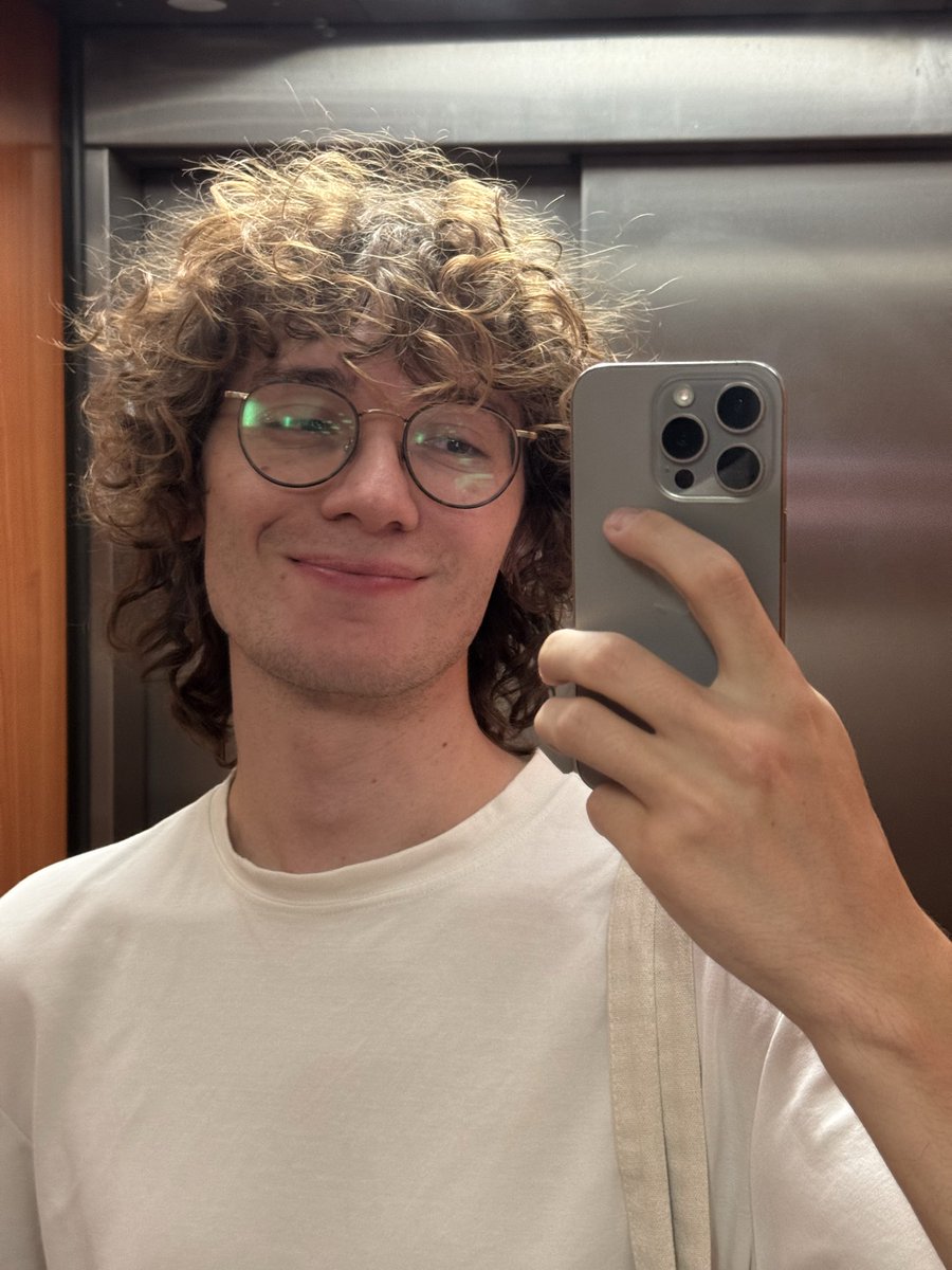 jon 🪽 tweet media