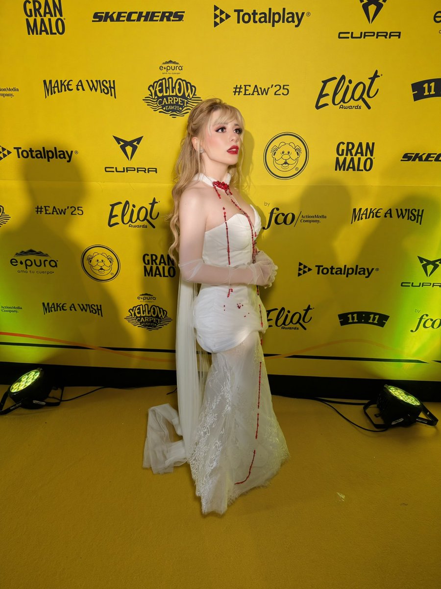 Aquí dejo mi look de los eliot awards 2025 porque me gustó mucho el vestido