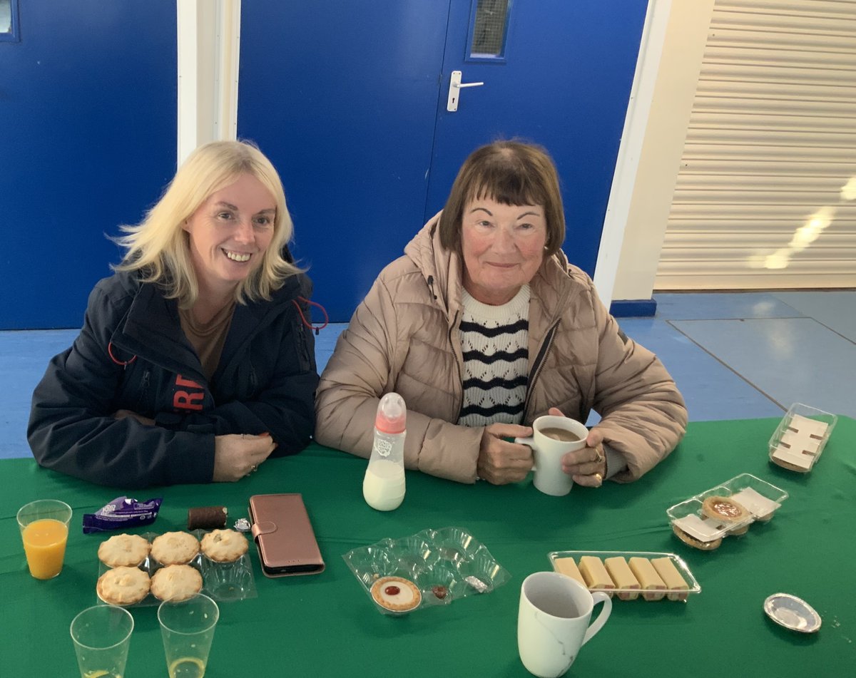 stelizabethsm22's tweet image. This morning, was our MacMillan and Prevent Breast Cancer Coffee Morning hosted by our pupils. It was lovely to welcome our families to raise money for such a worthy cause. Our Kitchen Team dressed in pink and children enjoyed a pink biscuit. #raisingmoneyforcharity #othersfirst