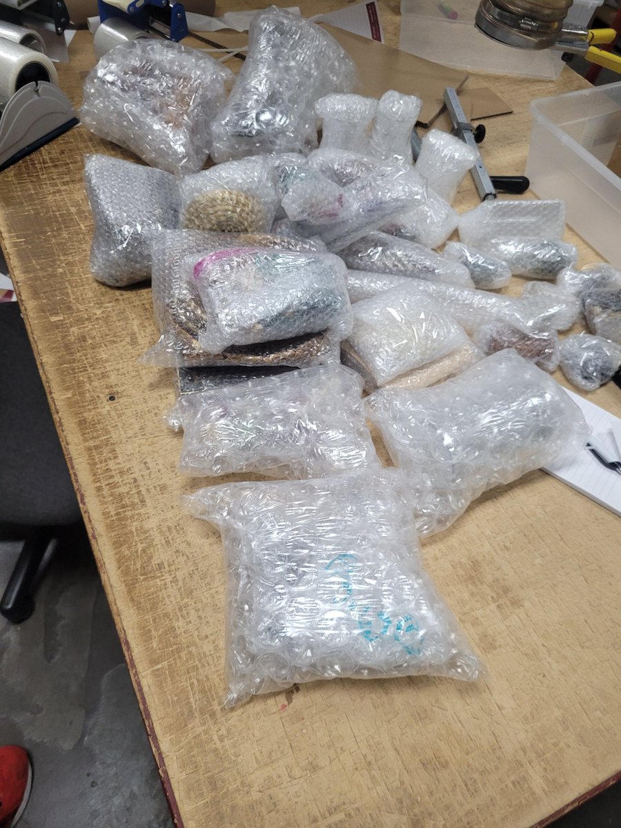 Pak_Corv_Oregon's tweet photo. Less than $210 to get all this done and delivered with $1K insurance to l Littleton, CO. https://t.co/v7wmr0sYDn