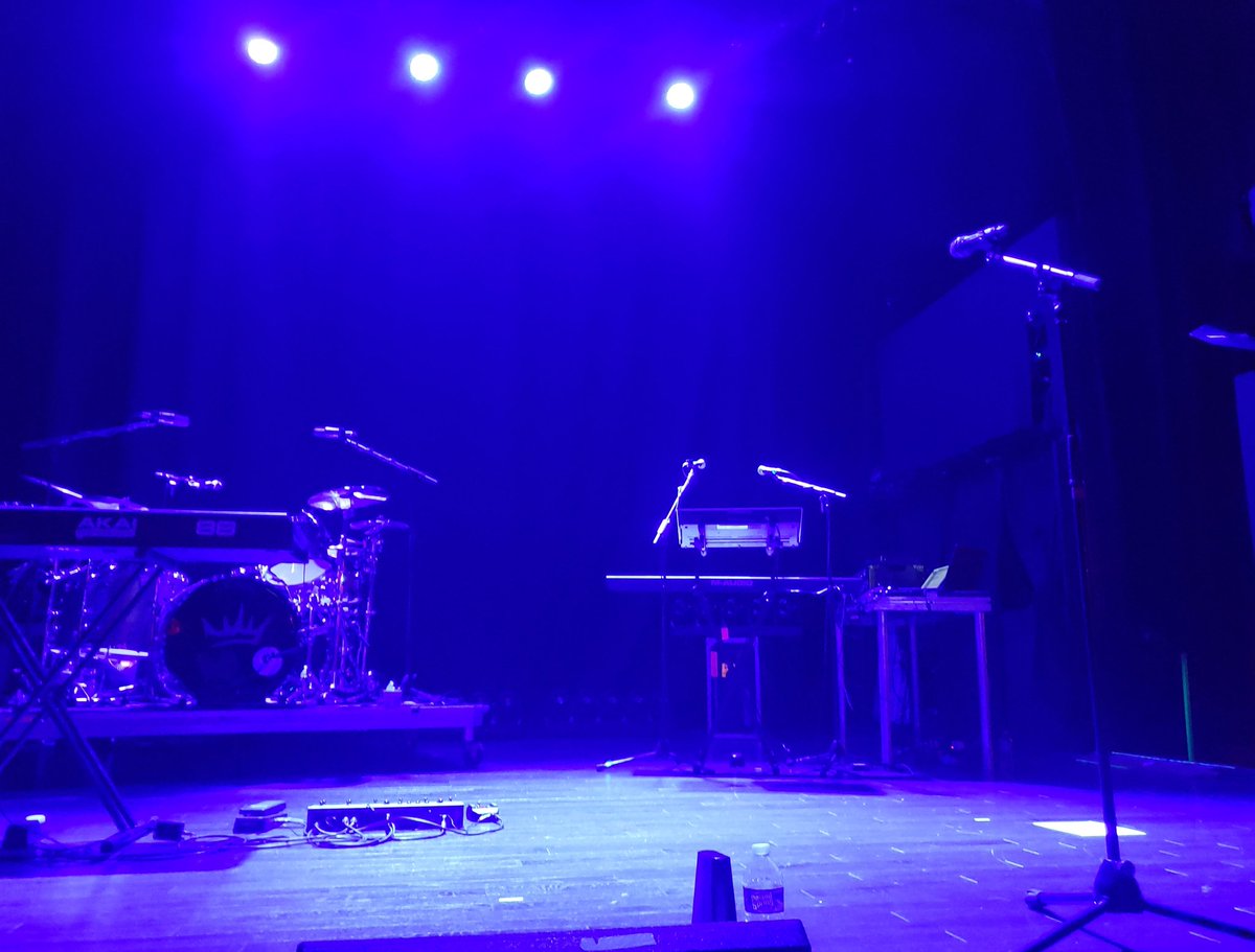 Waiting for Andy again! #comeonandy 😉 #tencrowns #erasure