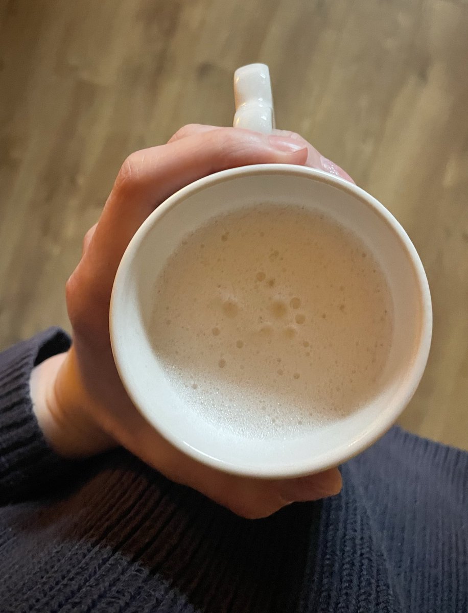janeisliving's tweet photo. ugliest wieiad. i’m really sick. i think i have covid :( but i made a perfectly frothy coffee this morning so all is well https://t.co/TwYAWsvPD3
