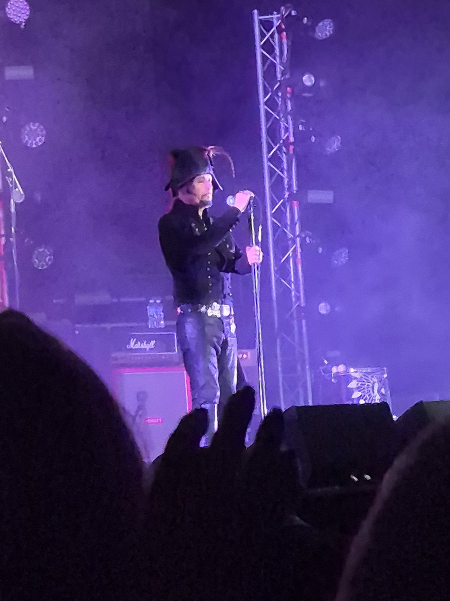 clairev_411's tweet image. Just home after seeing @adamaofficial  Adam Ant at #cardiff and he did not disappoint . And worth #Toyah as support.  Great night
#AdamAnt