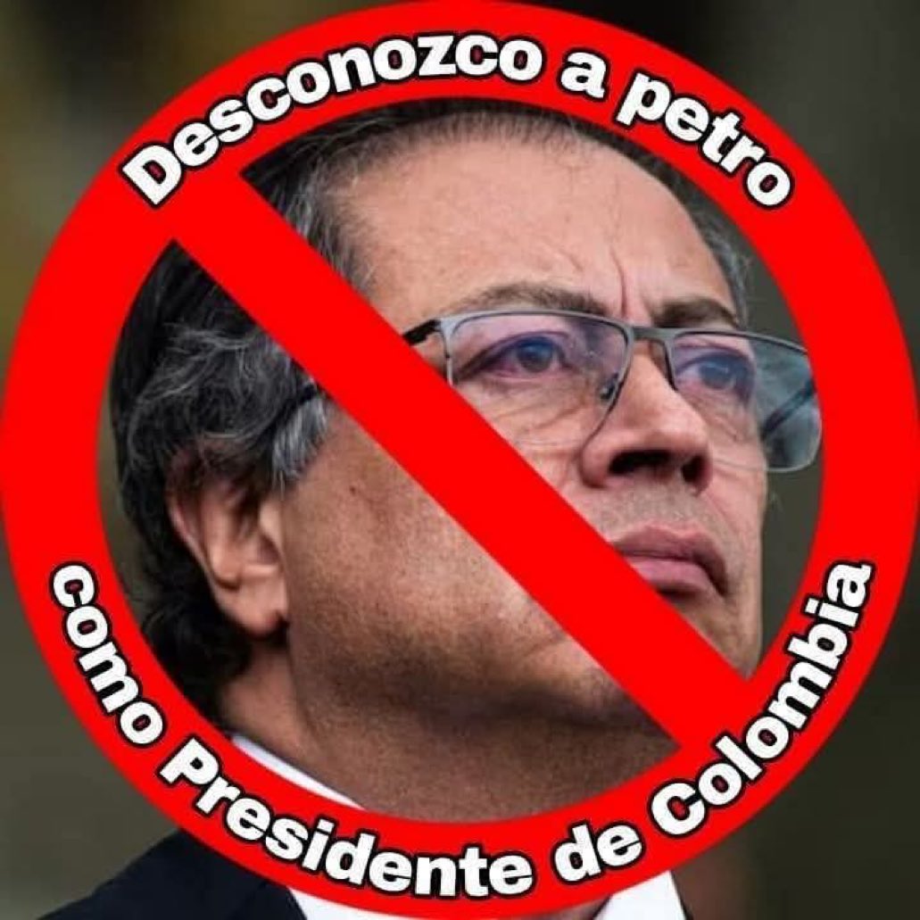 LUZMARAMONSALVE's tweet photo. @eleccionescolom @petrogustavo Claro que sí 😸 I love @RealTrump_N https://t.co/2qAOtmg2EK