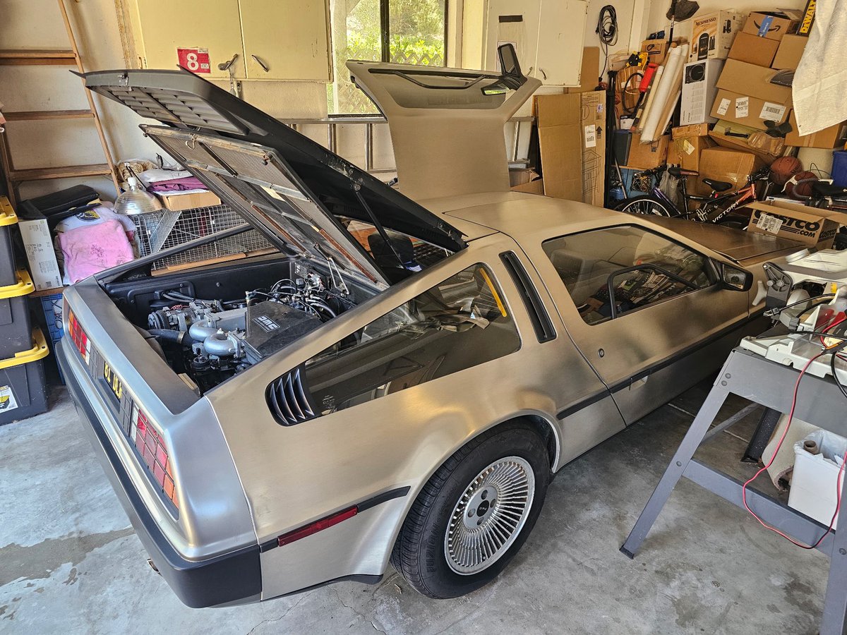 tabucchitech's tweet photo. My son says, “I’ve got a few side jobs.”  WOW!  He’s a gifted welder just like his great grandpa Charlie. https://t.co/OwEyBM6HoK