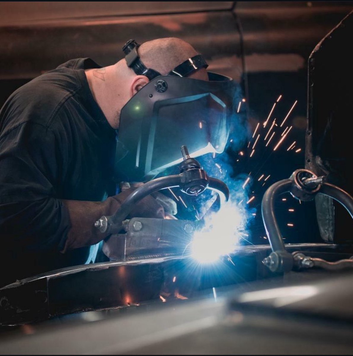 tabucchitech's tweet photo. My son says, “I’ve got a few side jobs.”  WOW!  He’s a gifted welder just like his great grandpa Charlie. https://t.co/OwEyBM6HoK