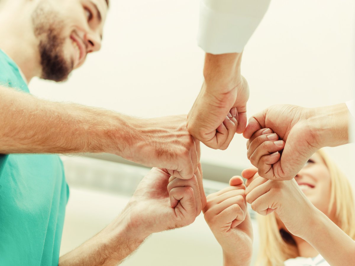 💫⭐There's only ONE WEEK left to get your nominations in for the inaugural Dr. Harold Freeman One Team Award!! ⭐💫 Click to learn more and to nominate a team: bit.ly/4pMRIvB. Deadline 10/31/25

#NurseNavigator #OncologyNavigation #OneTeamAward #HaroldFreeman