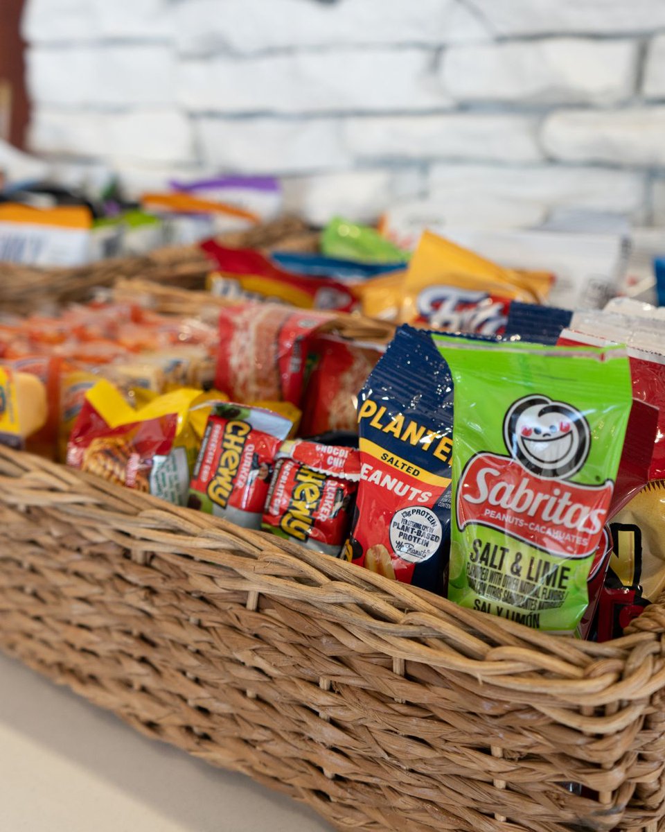 Need a quick pick-me-up? Stop by anytime and grab a snack on us!

Whether you’re visiting for care or just in the neighborhood, our lobby snack bar is always open and fully stocked with your favorites. 💙

#FamilyFirstER #AtascocitaTX #EmergencyCare #CommunityFirst
