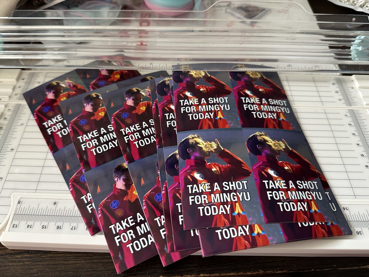 got some new stuff to make freebies with 🙂‍↕️ 

seventeen _new tour in sunrise I'll see you monday bae