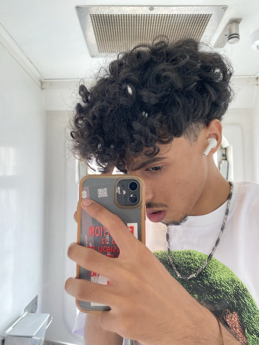 moadscore's tweet image. Alo