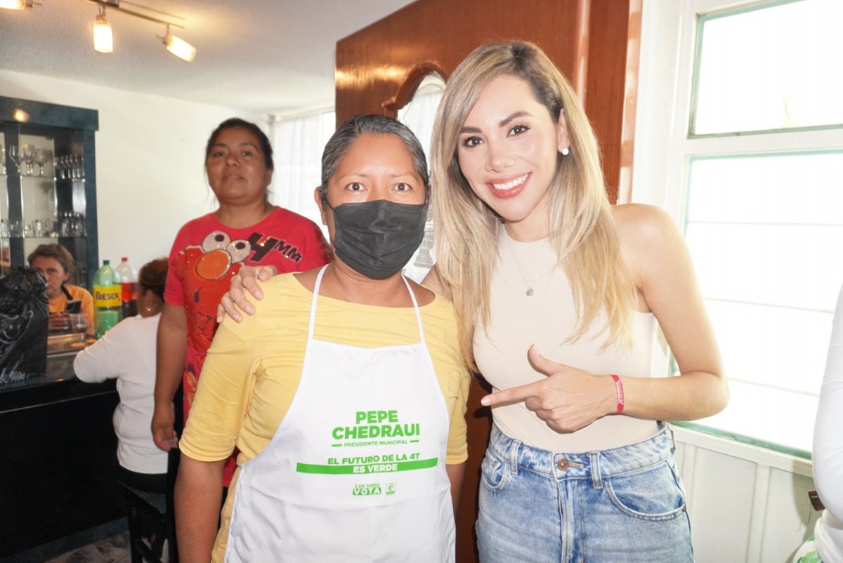 💜 Hoy vivimos una jornada  con una invitada especial <a href="/LauraCGT_/">Laura E. García González</a> en la colonia Miguel Negrete, donde realizamos nuestro taller de hojaldras con mujeres imparables que siguen fortaleciendo su aprendizaje y emprendimiento. 

Entre risas y trabajo en equipo, una de nuestras