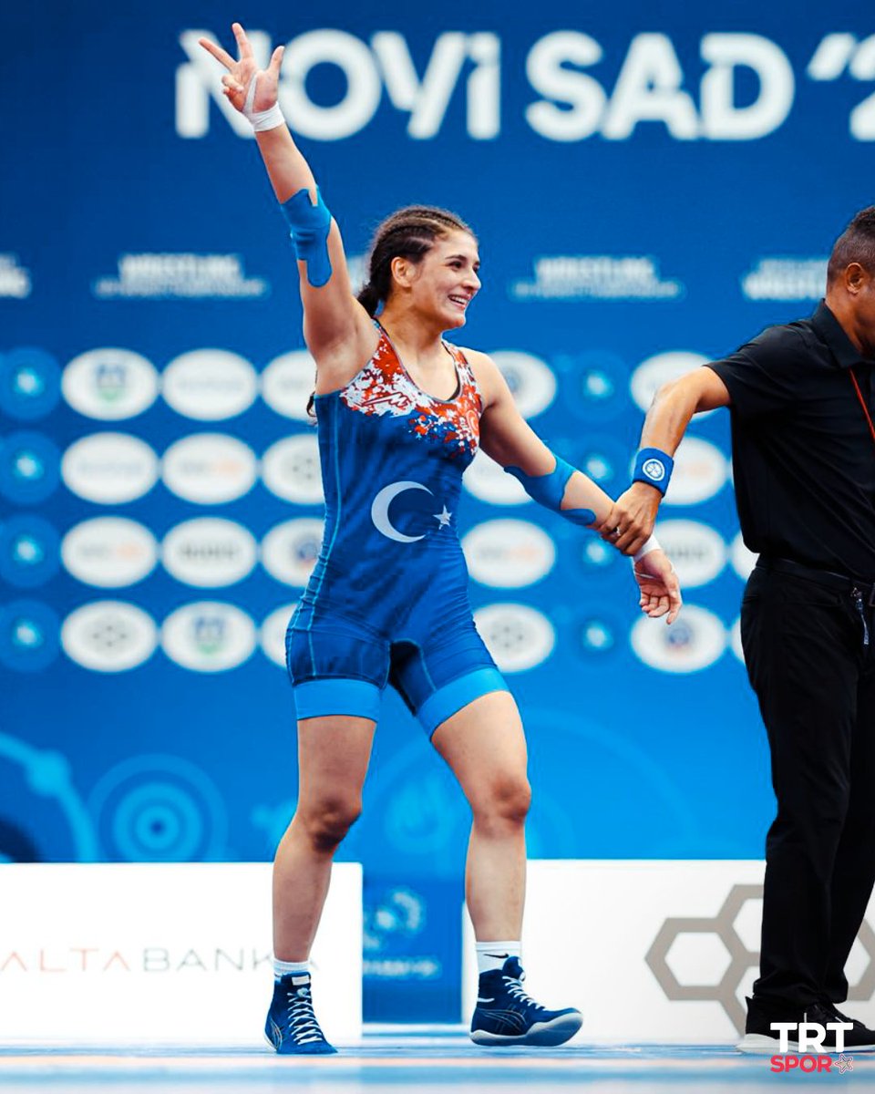 🇹🇷Nesrin Baş 3. kez U23 Dünya şampiyonu! 🥇

🤼‍♀️ Milli sporcu, Dünya 23 Yaş Altı Şampiyonası kadınlar 68 kg finalinde Alina Shevchenko'yu 10-0 yendi ve altın madalyanın sahibi oldu.

Tebrikler Nesrin! 👏