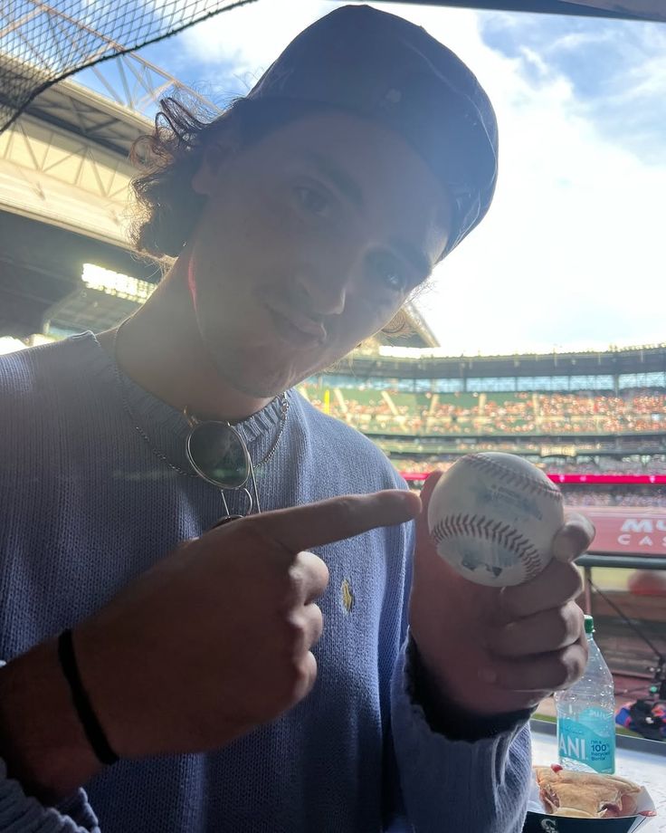 tonythinkerr's tweet image. 