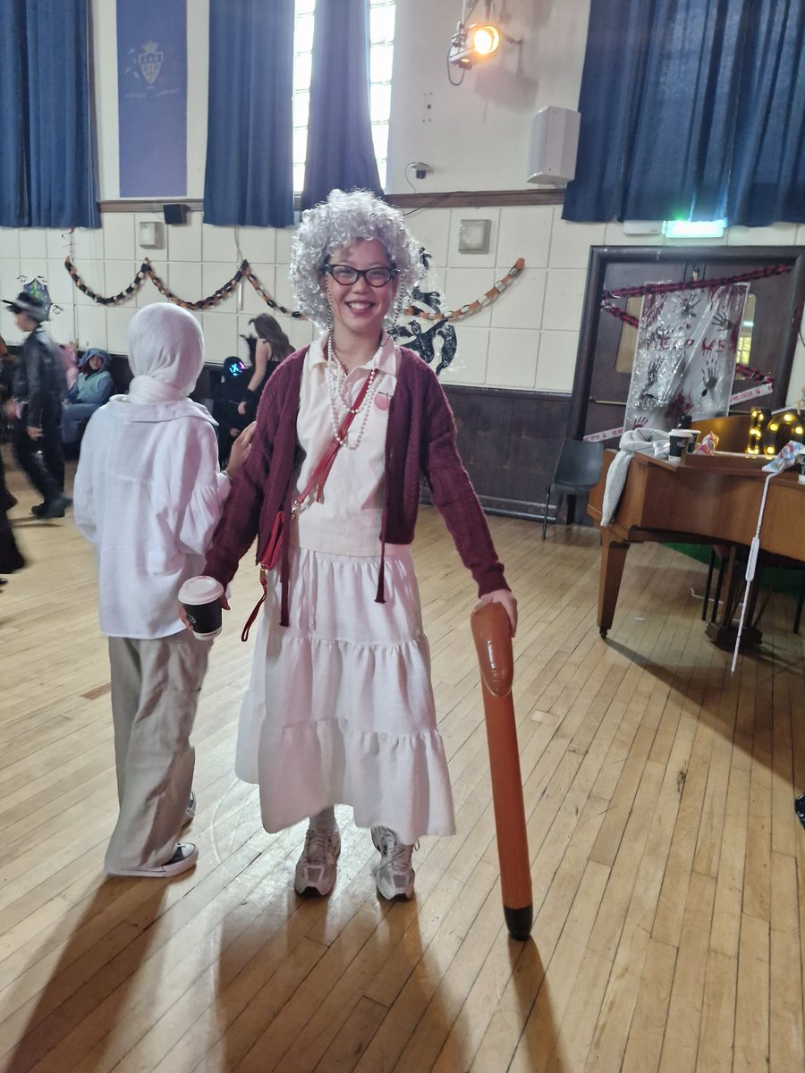 Mrs Hamilton tweet media