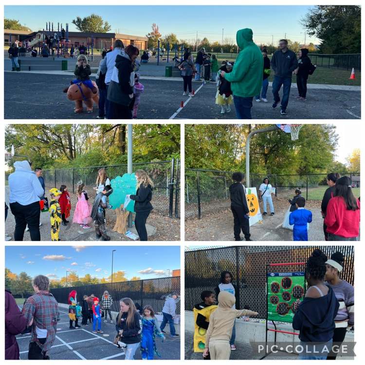 Big thanks to our Lowell Families for coming to our annual Fall Festival! It was such a FUN night!!  And shout out to our WCHS Student Council volunteers who were a HUGE help! Thank you!!  #WarrenWill #WeAreLowell