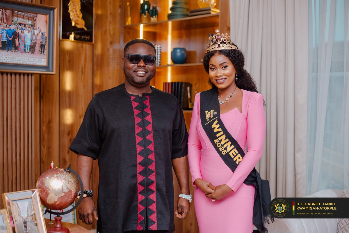 etornam_gmb2025's tweet photo. My team & I paid a courtesy visit to His Excellency @gabrielgh234 to show our immense appreciation for his support during the competition. The journey was not easy but ur support made it much easier & for that we are grateful! @tv3_ghana #QueenEtornamGMB2025 #EdzoLeMe #Nekatse https://t.co/NKeUQJxcbF
