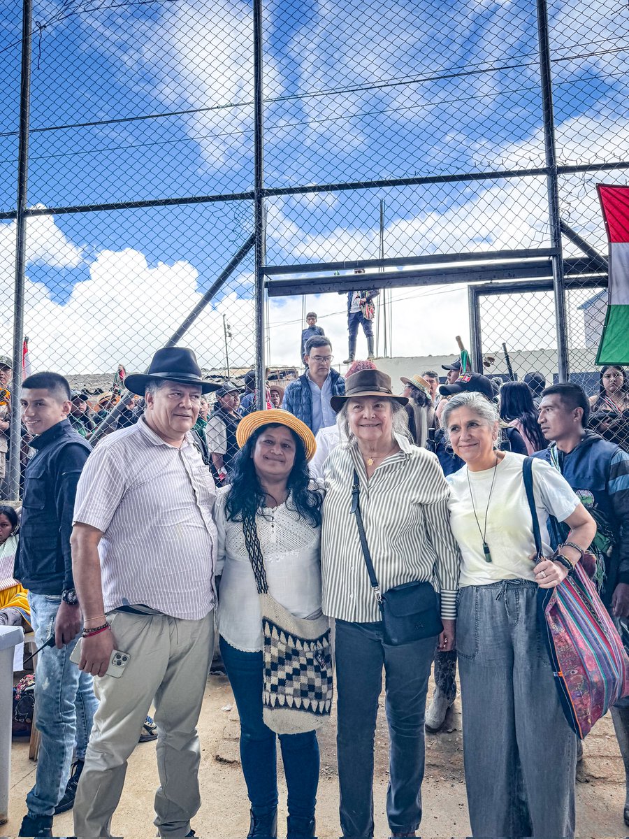 En el marco de la #AudienciaPública por la defensa de la vida, el Derecho Internacional Humanitario (DIH), la paz y la armonía en los territorios, la comunidad busca visibilizar la situación del conflicto armado en el occidente del Huila. La alarmante situación en municipios como