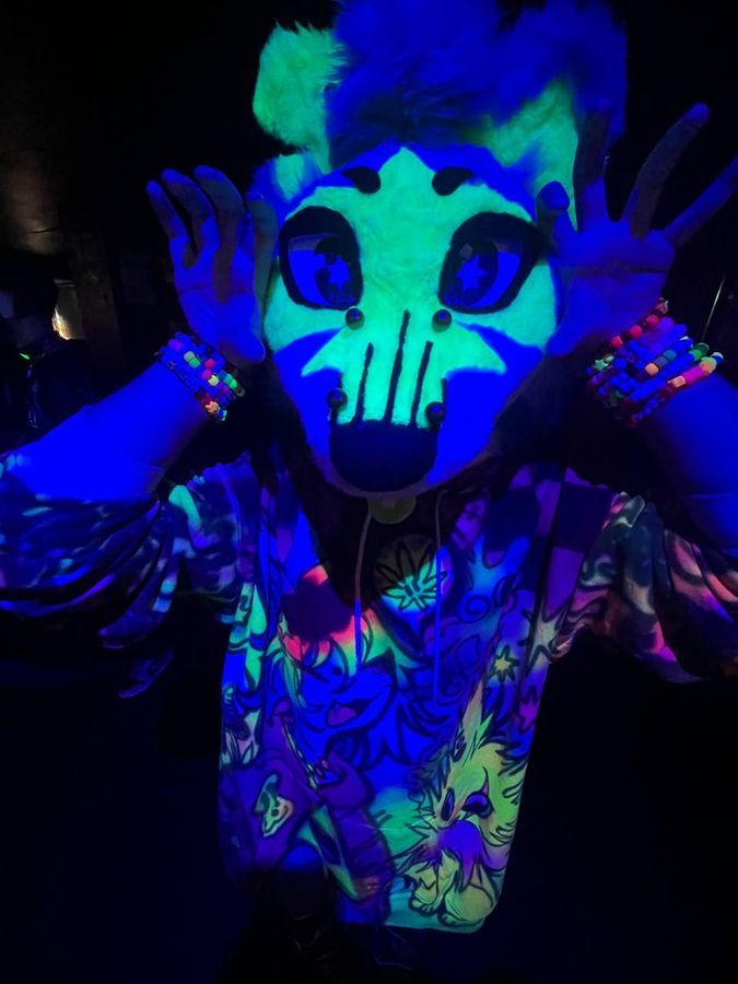 bweeehhh #fursuitfriday