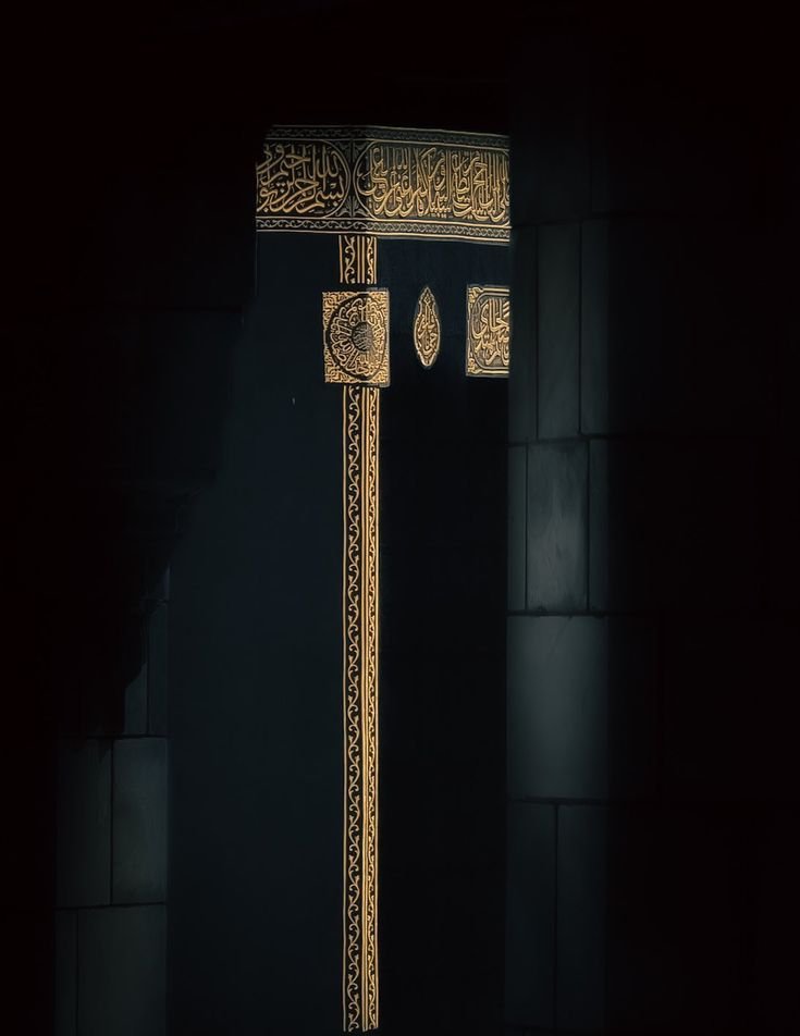 قال ﷺ: «من كان يؤمن بالله واليوم الآخر فليكرم ضيفه» 🍽️

#ساعه_استجابه

#ليلة_الجمعة