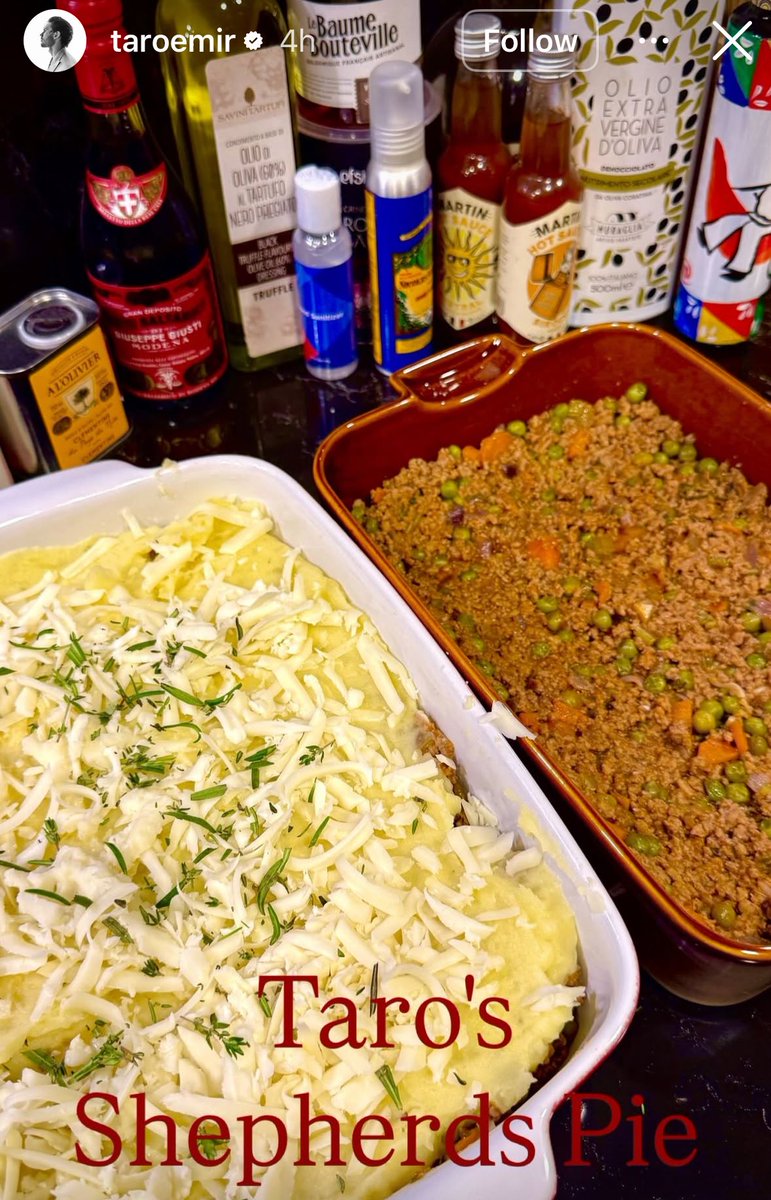 Mahak906_'s tweet image. Rojbin’s partner is a cook too! 👨‍🍳🍲 She’s gonna be so happy with all that delicious food 😋❤️
#RojbinErden #FoodLover #ChefVibes #HappyCouple
#TaroEmir