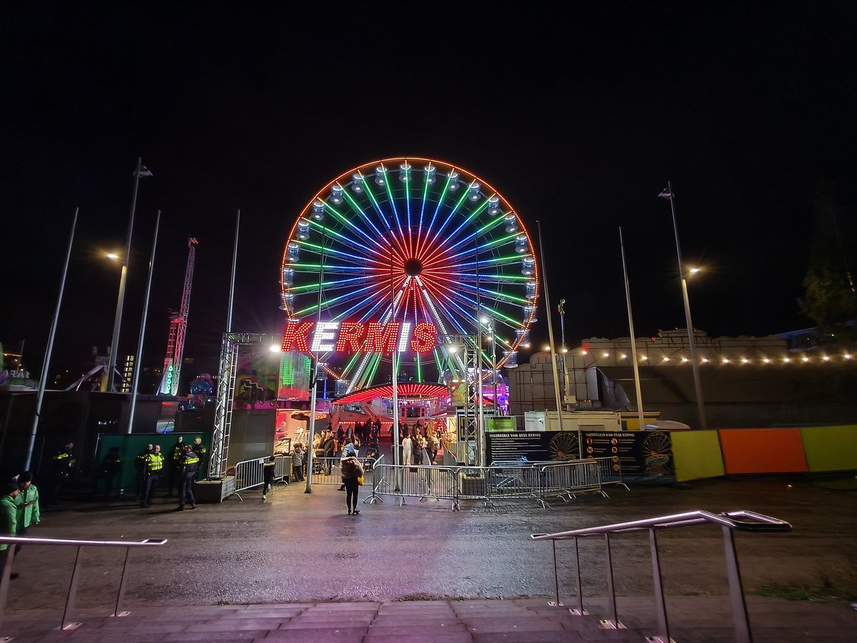 OonincxR's tweet image. Nj. Kermis Rotterdam 2025 (Schiehaven)
