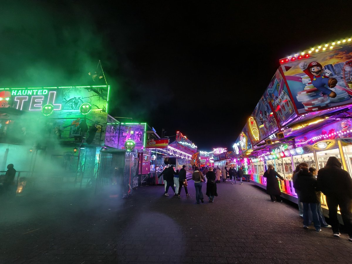 OonincxR's tweet image. Nj. Kermis Rotterdam 2025 (Schiehaven)