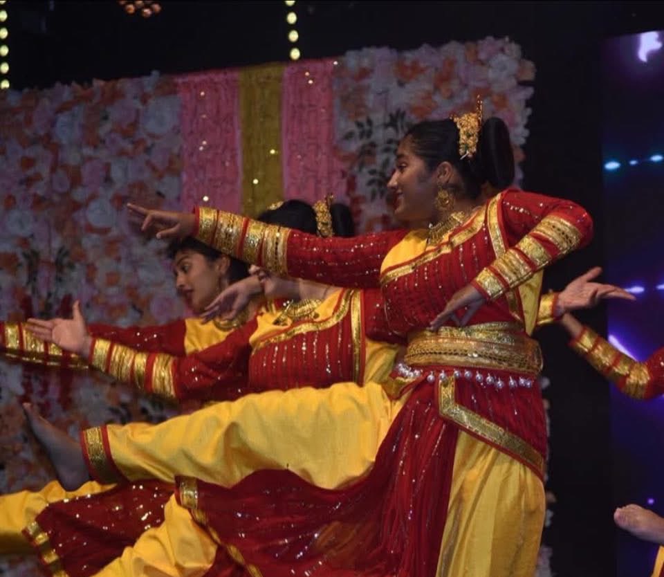 BronFredericks's tweet image. A fabulous night at the Federation of Indian Communities of Queensland (FICQ) #Diwali 2025 event in King George Square last night! Thankful to attend with UQ colleagues. #HappyDiwali 
#HappyDeepavali #Deepavali 
#HappyDiwali2025 #Diwali2025 #Deepavali2025 #HappyDeepavali2025