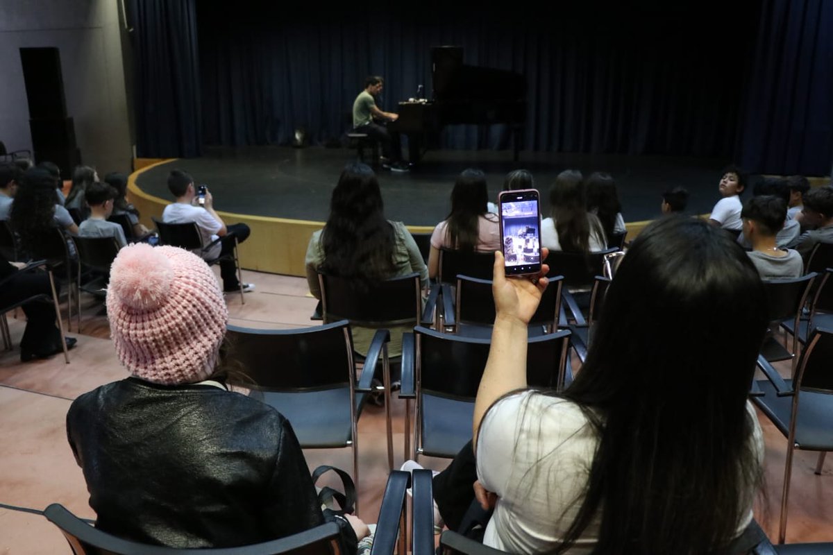 Claudia Gauto tweet media